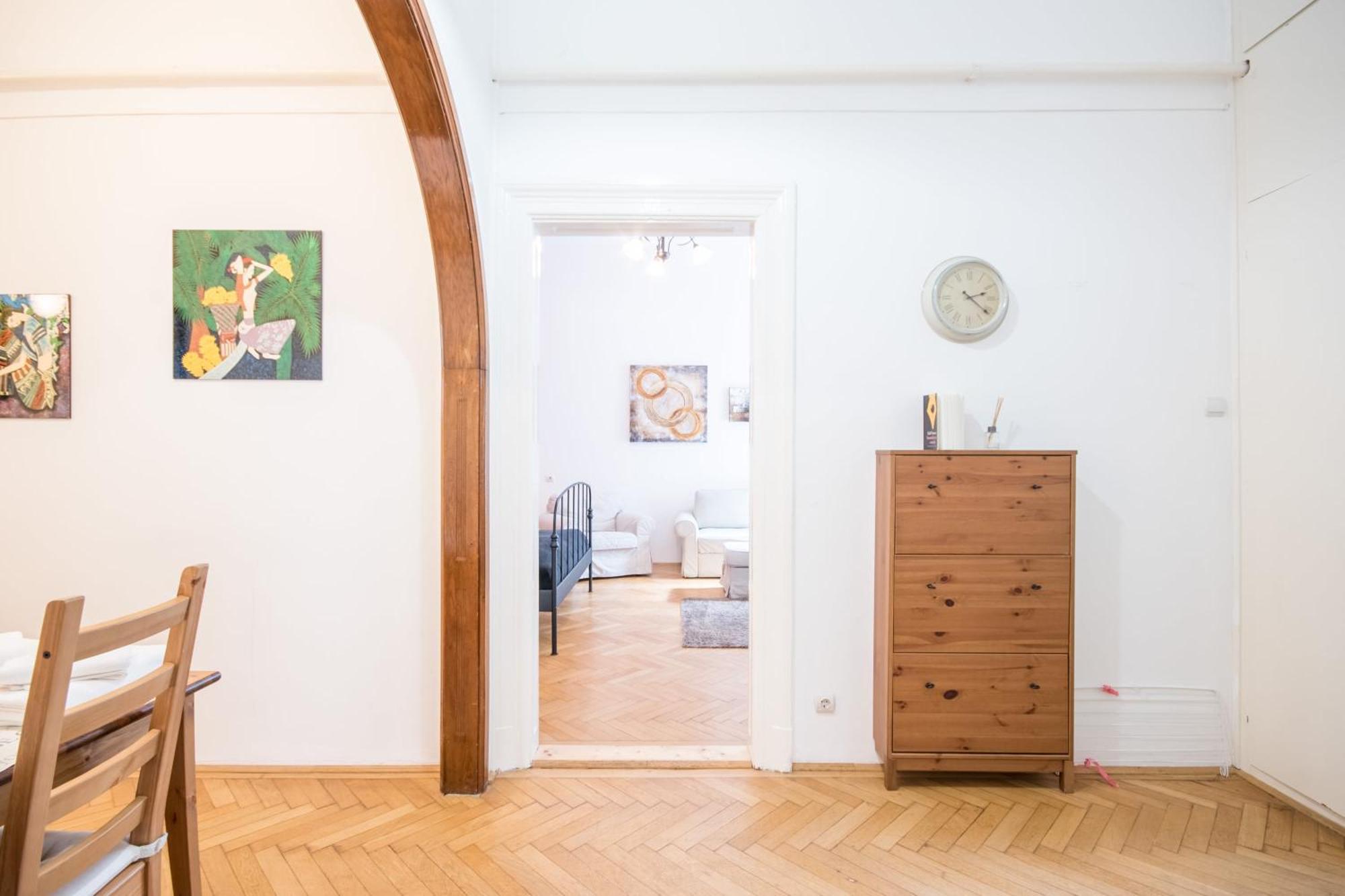 Comfy Large Apartament *